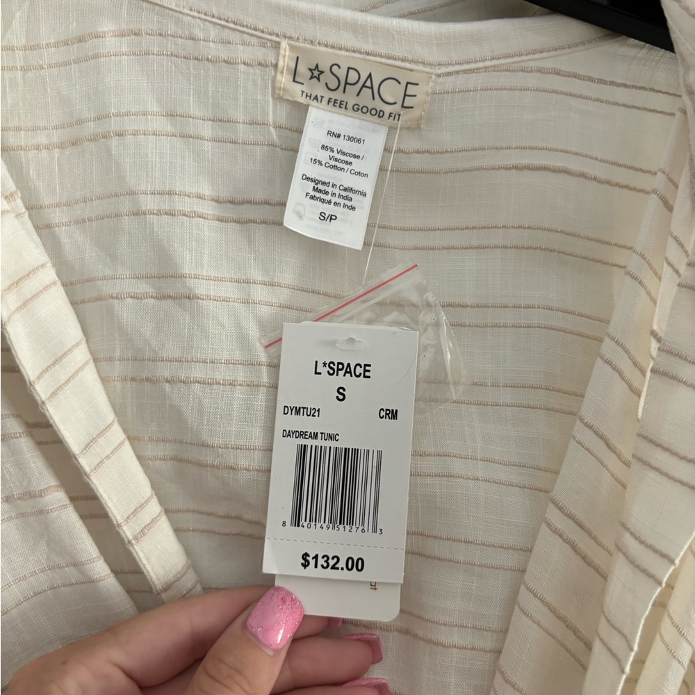L*Space Cream Wrap Robe - Picture 3 of 5
